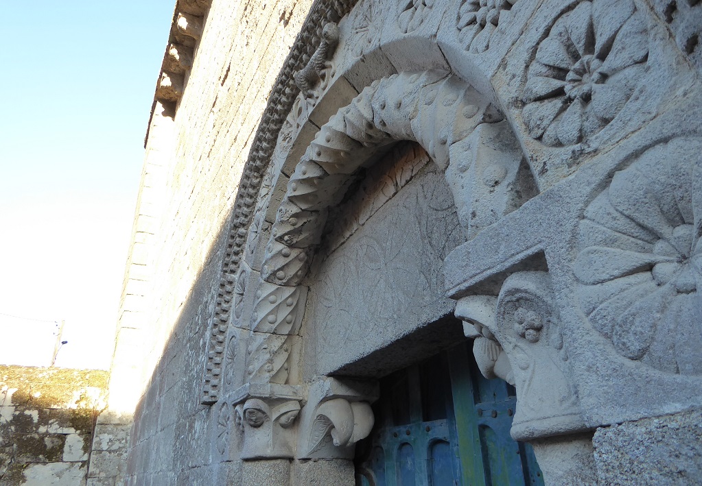Románico en Pantón San Miguel de Eiré